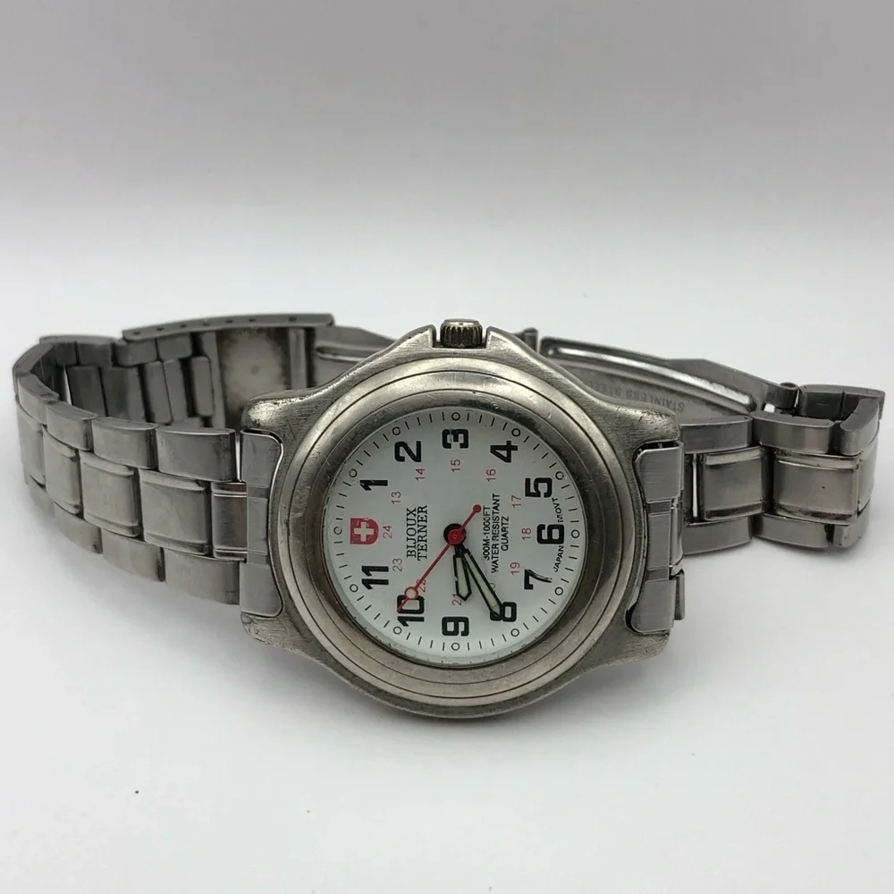 Vintage Bijoux Terner Men’s Watch 300M-1000FT Water Resistant (New Battery)